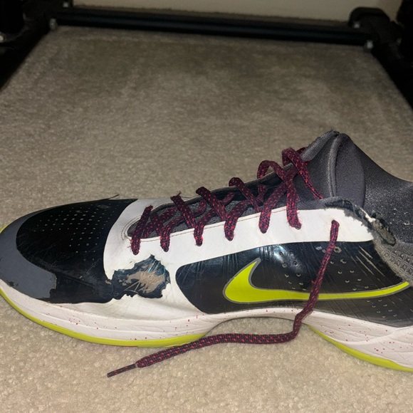 Size 15 Nike Kobe 5 protro chaos - Picture 2 of 8